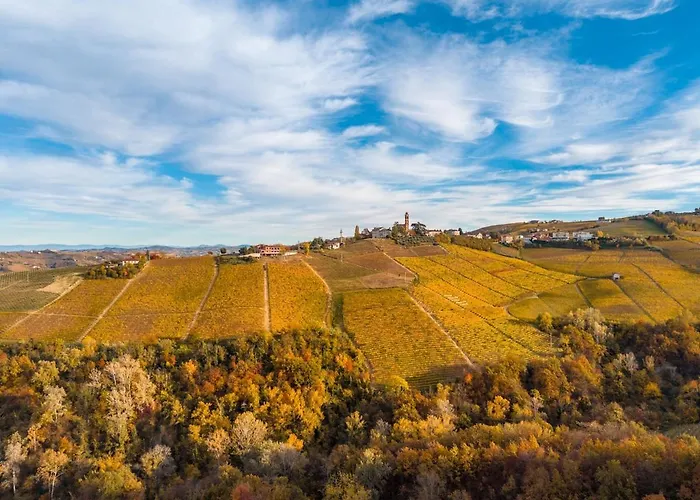 Βίλα Alma Wine & Soul Wonderful View Castiglione Tinella