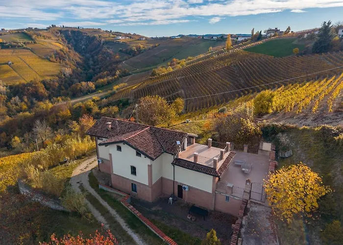 Alma Wine & Soul Wonderful View Castiglione Tinella